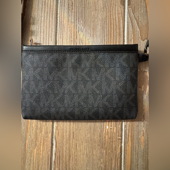 Michael Kors Black Belt Bag - Picture 5 of 5